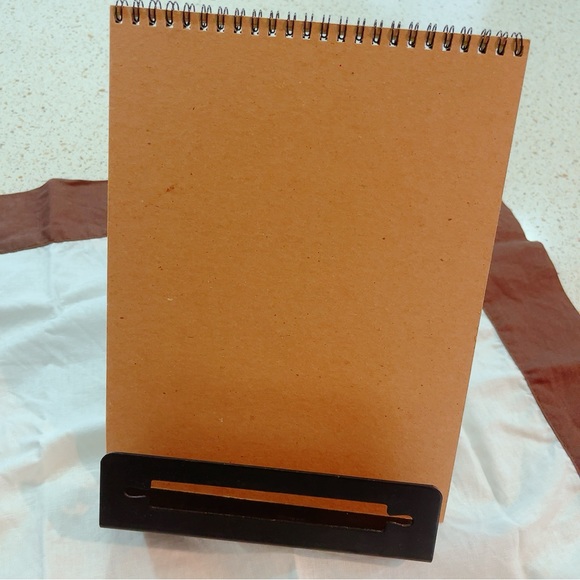 Cookbook stand - Picture 6 of 9